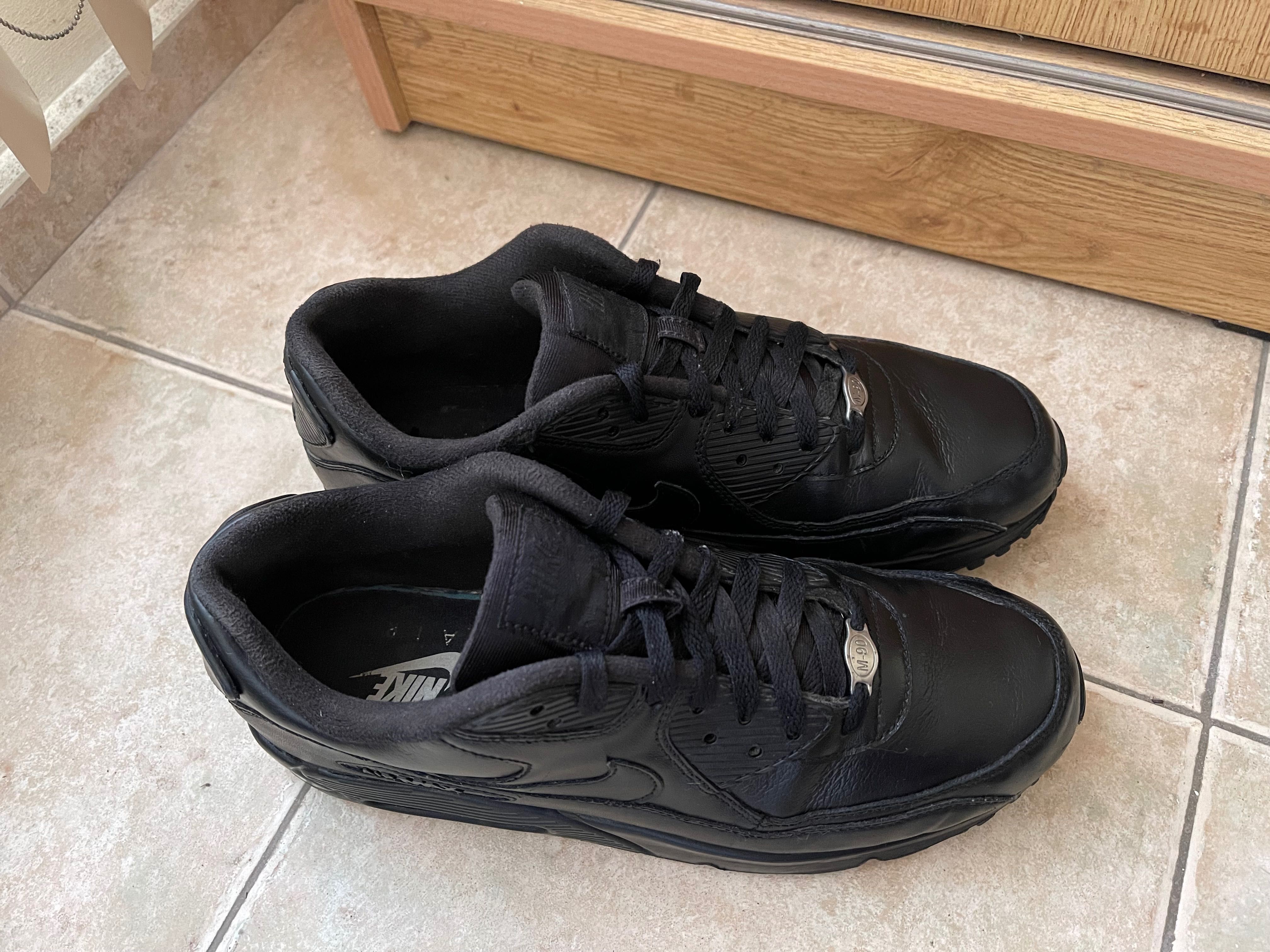 Nike air max кожени