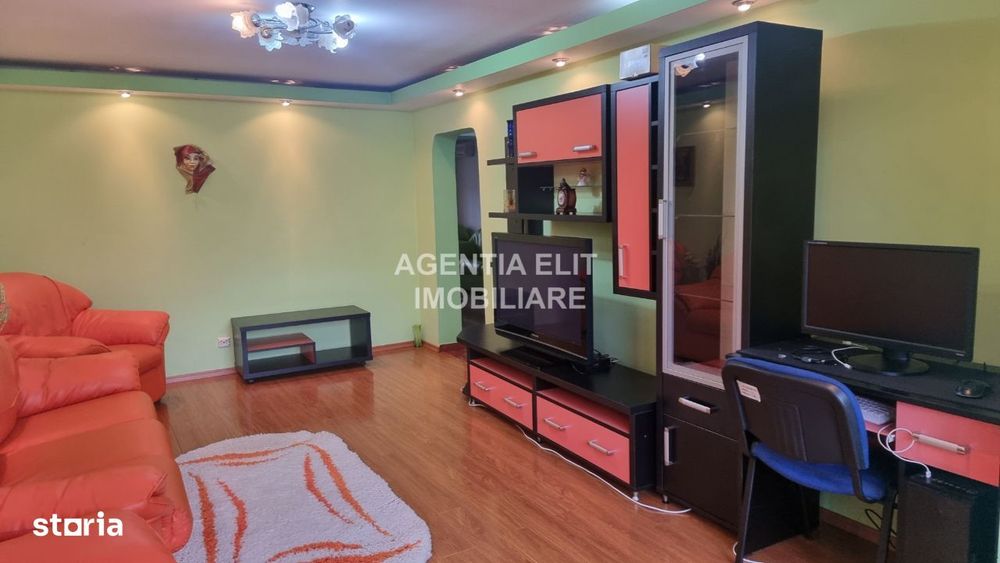 Apartament 4 camere, zona Mall