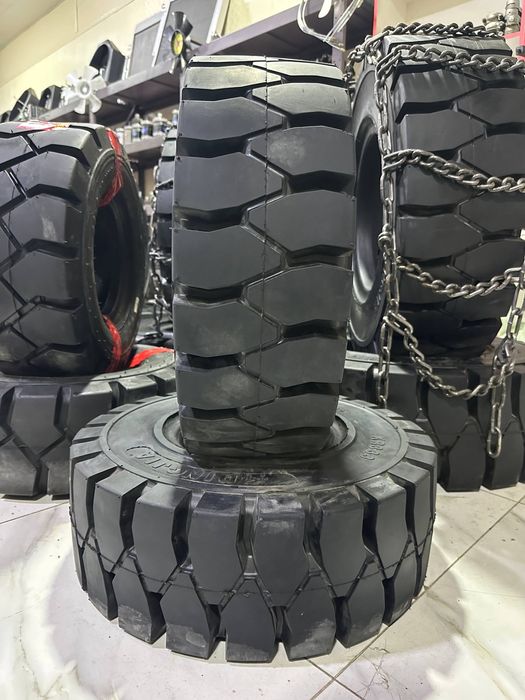 шина для автокары 23х9-10 солид