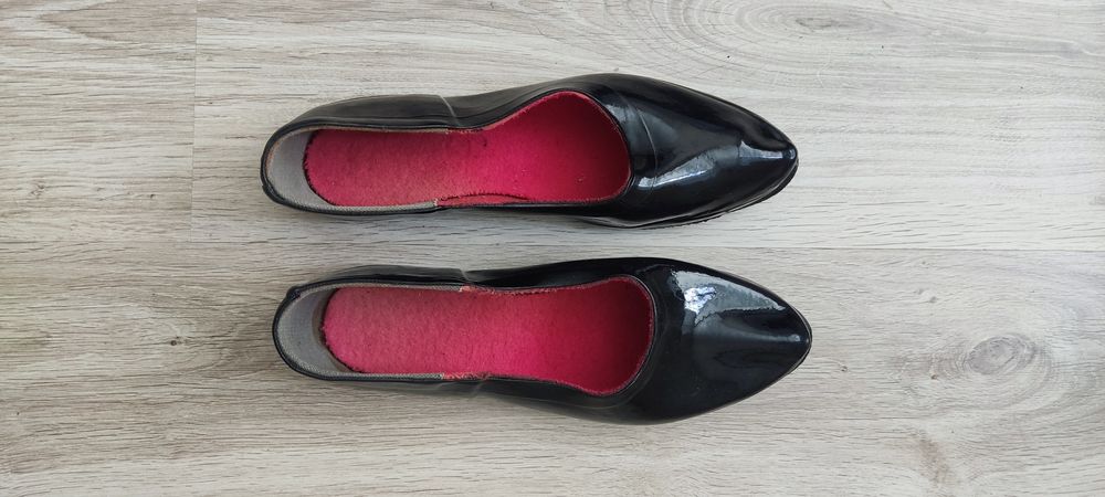 Галоши новые 42 размера