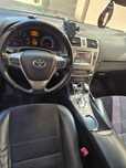 Toyota Avensis 2.2, 2013