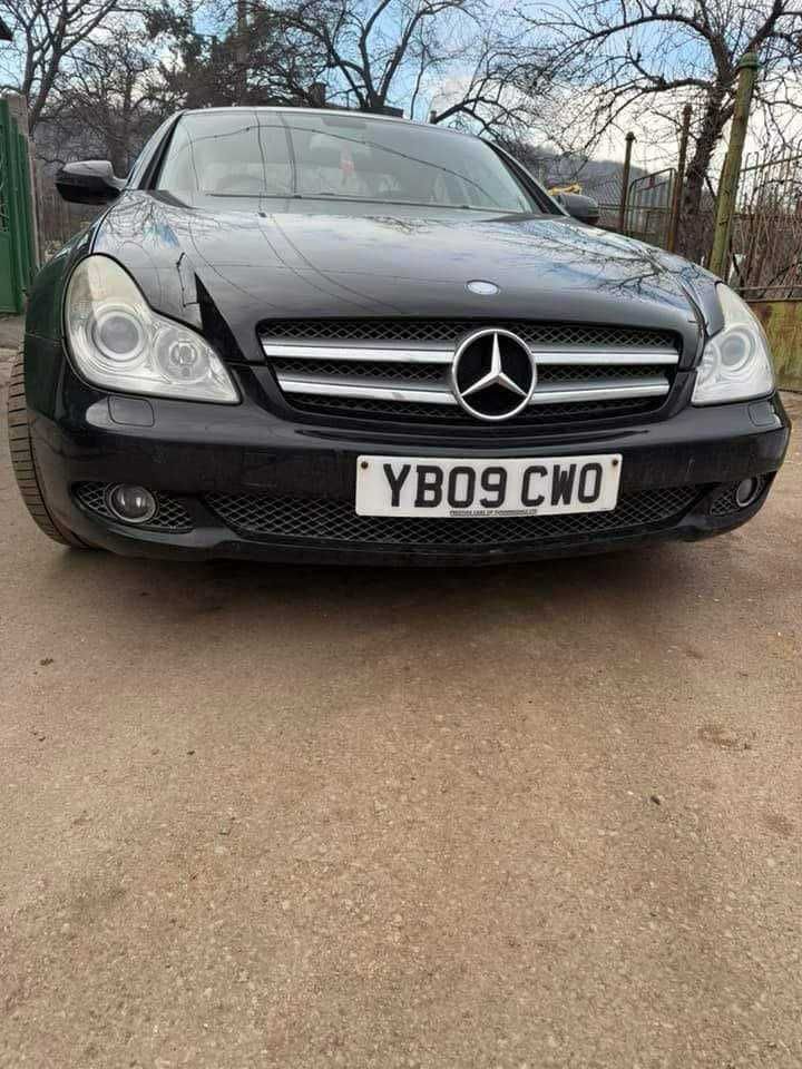 На Части Мерцедес Цлс 350 цди фейслифт на 080000 реални Mercedes w219