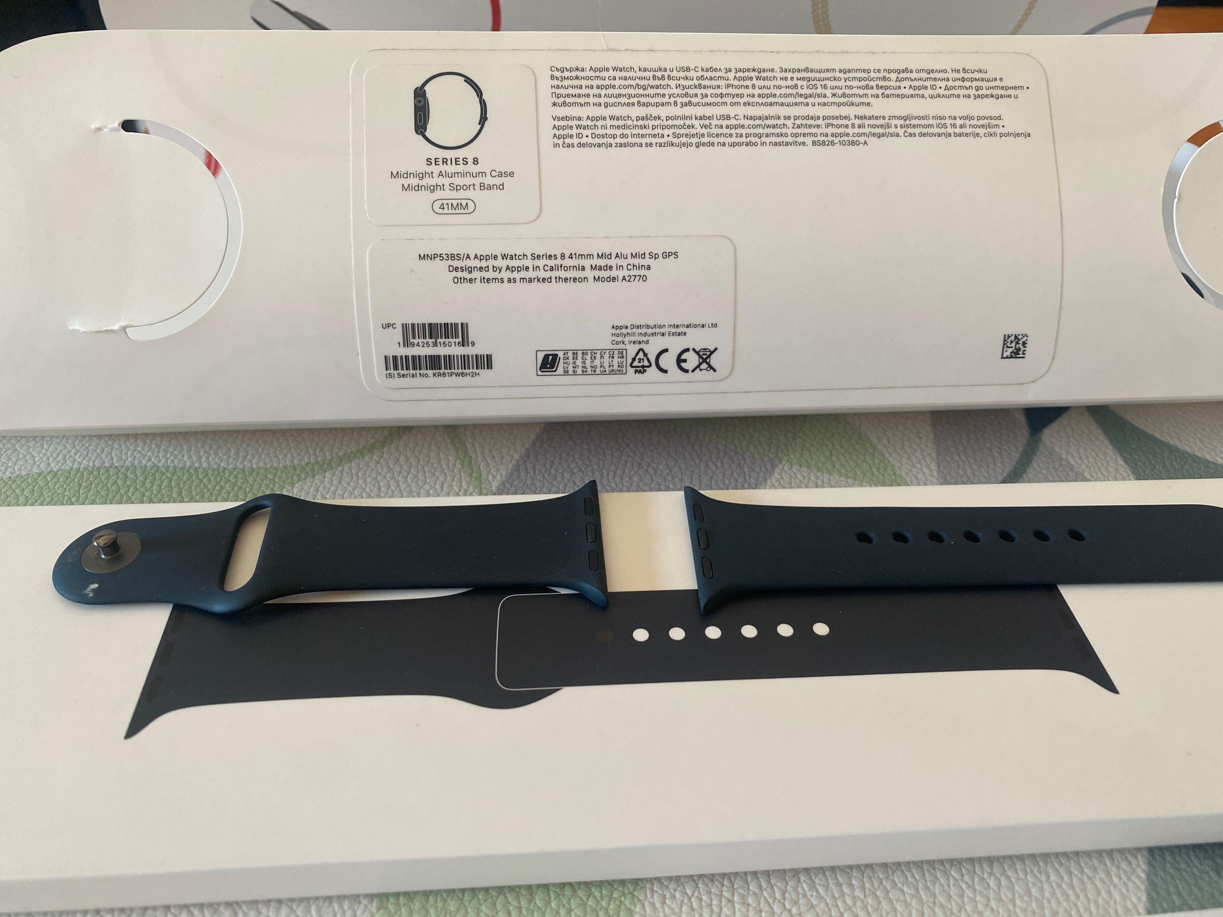 Apple watch series 8 - Midnight Aluminum Case Midnight Sport Band