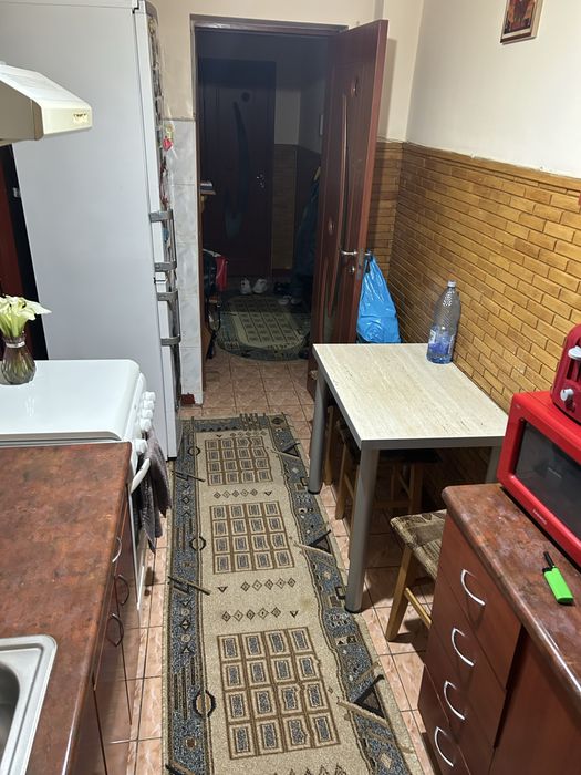 Apartament 2 camere cartier Dambu