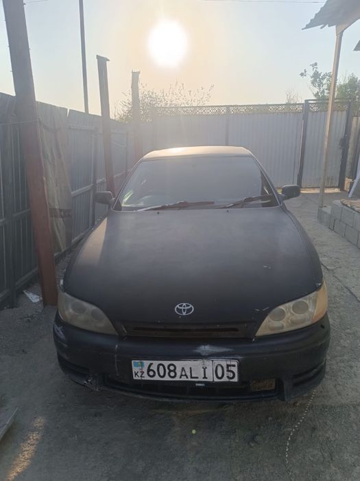 Срочно продаю машину