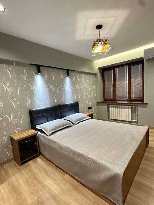 Сдаётся кв ор-р Ц-2 Рынок Алайский 3/3/9 ро-н Мирзо-Улугбекский 191*