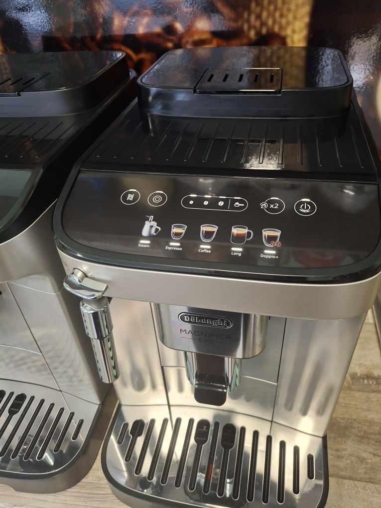Кафемашина DELONGHI EVO с 6месеца гаранция от магазин сервиз