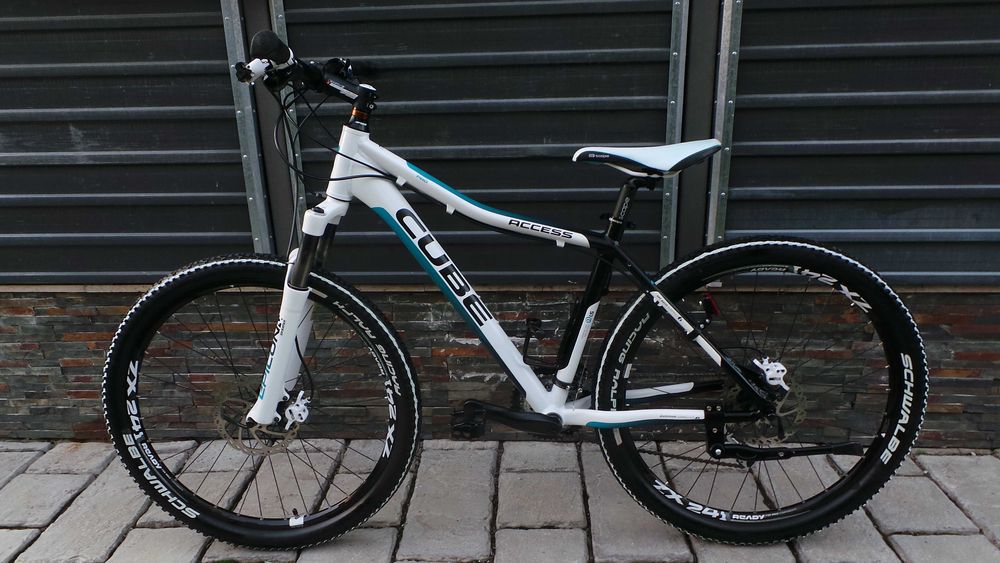 bicicleta dame/fete Mtb Cube /hidraulica/furca air