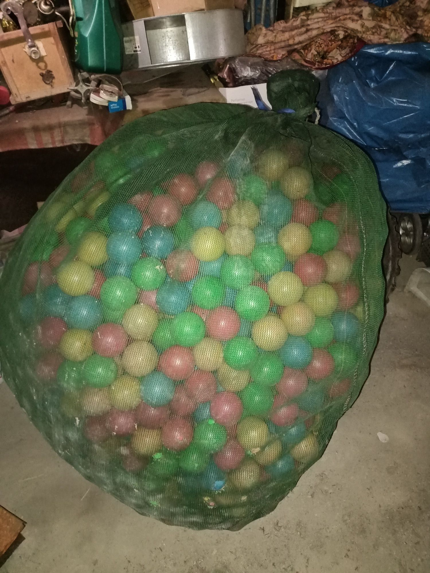 Продам шарики пластиковые