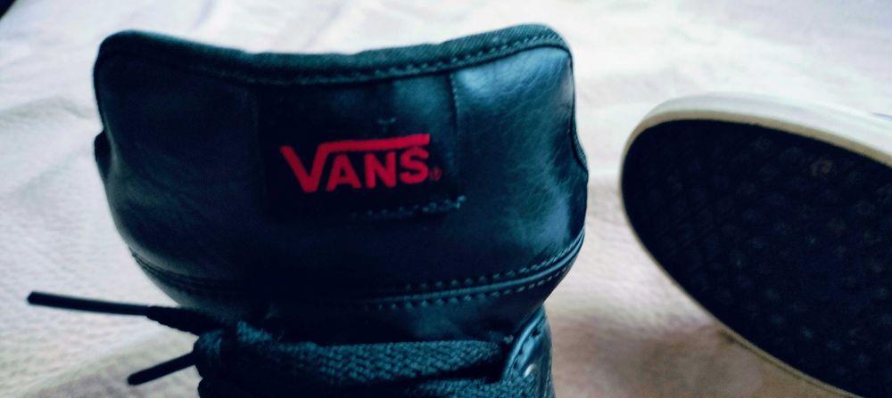 Мъжки кожени боти VANS