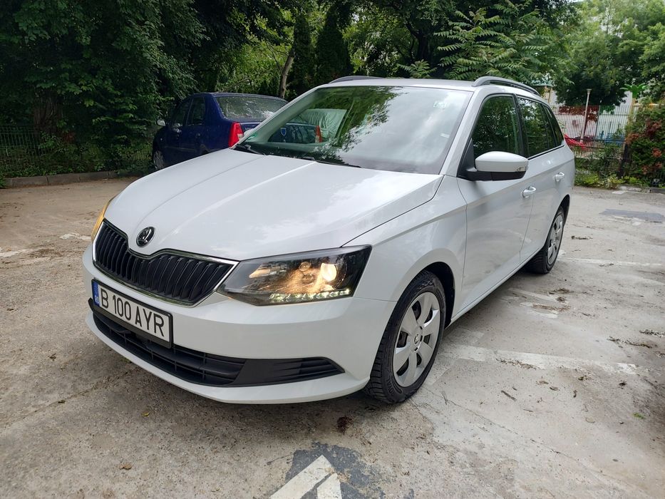 Vând Škoda Fabia Combi Ambition (2017), motor 1.4 TDI diesel, DSG