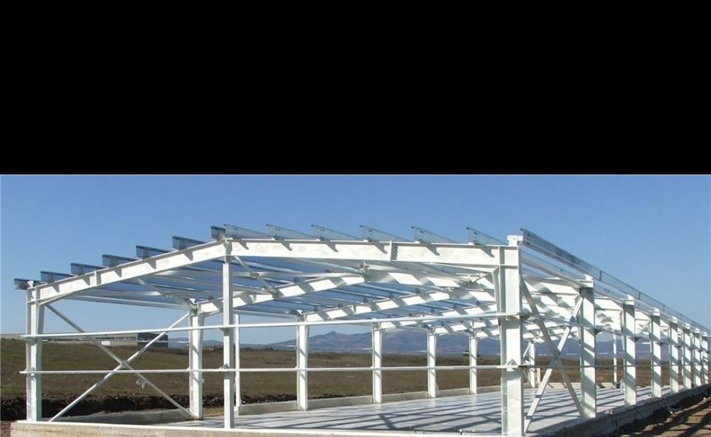 Executam hale metalice hala pe stoc 12x40x4