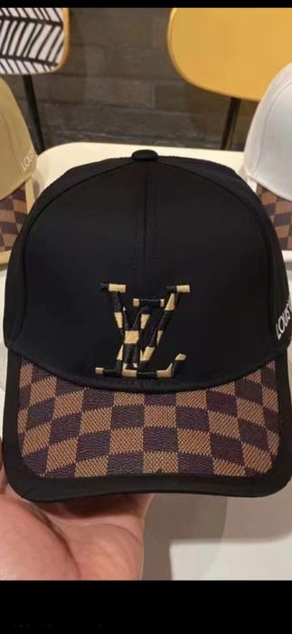 Șapca Louis Vuitton, model 2026, 4 modele