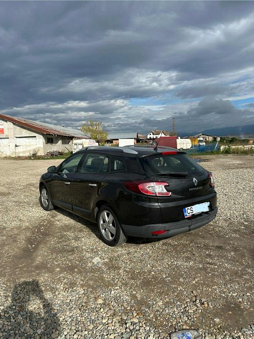 Vand renault megane 3 grandtour 1.5dci 110