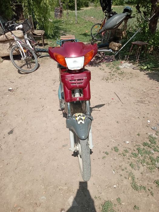 Vand scuter mini suzuki.