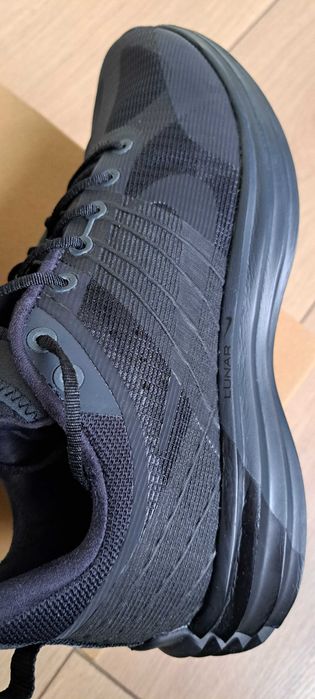 NIKE Lunar Roam нови