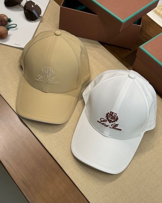 Loro Piana шапка , различни цветове