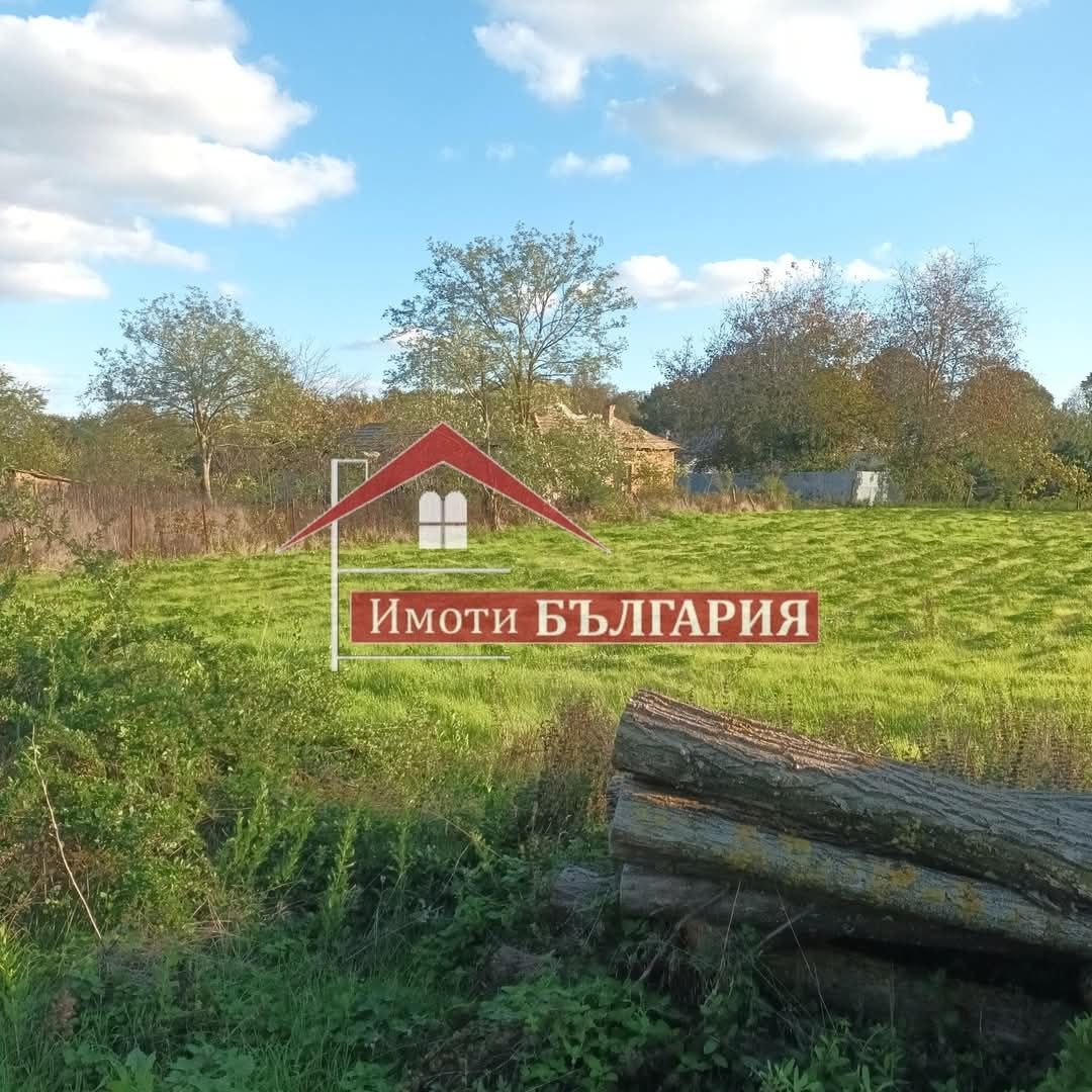 Парцел в с. Сенокос