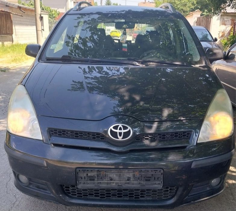 На части Тойота Корола Версо 2.2 d4d 136к.с/Toyota Corolla Verso 2008