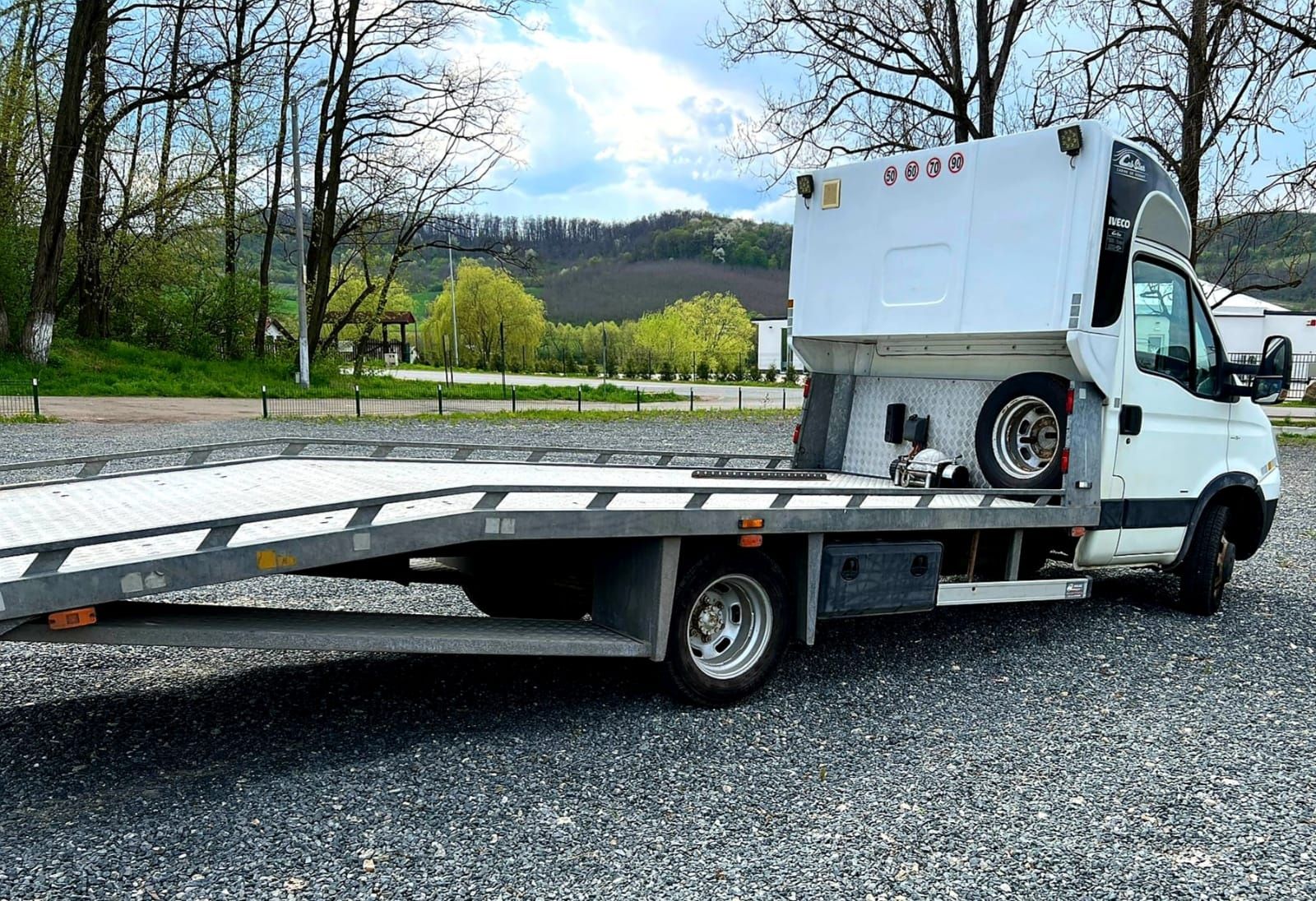 Autoplatformă Iveco daily 3.0