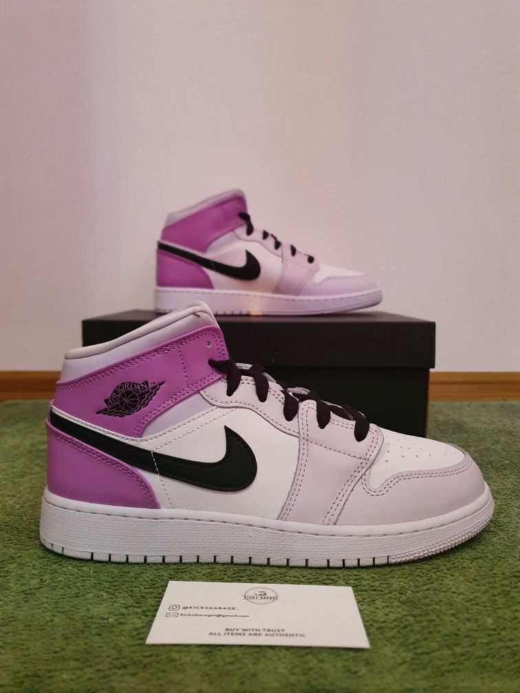 Jordan 1 Mid Barely Grape  38, 38.5,