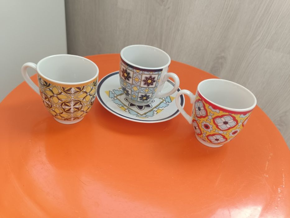 Чаши за кафе нови