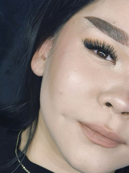 Наращевание ресниц