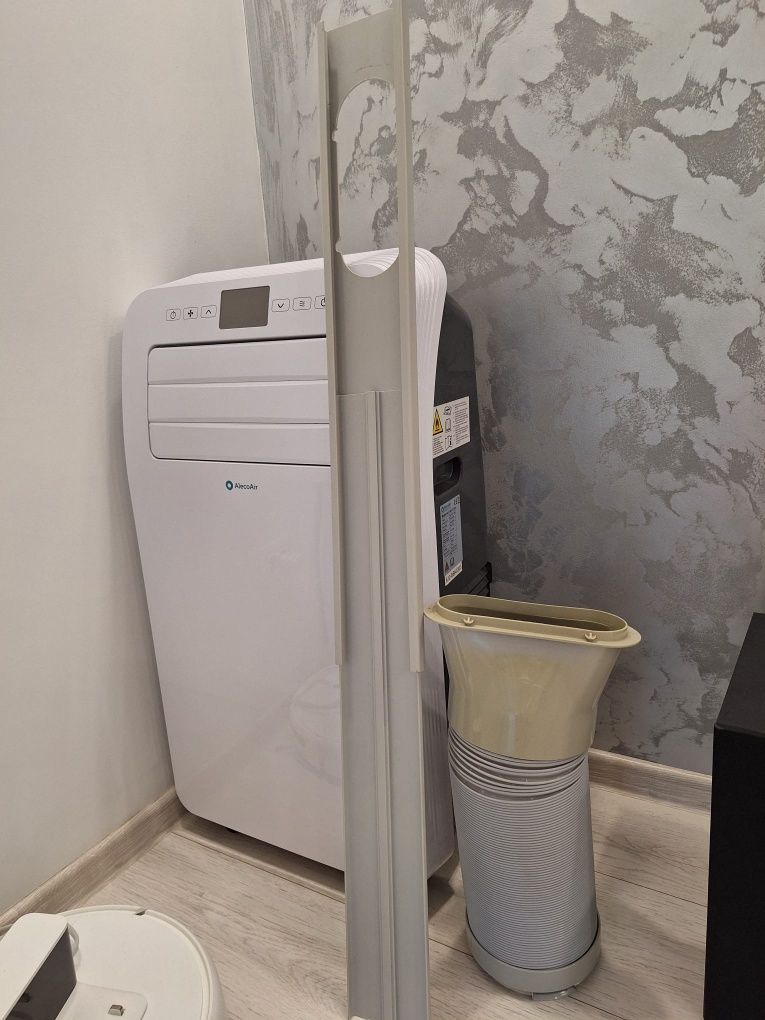 Vând Aparat aer conditionat Wi-Fi portabil 12,000 BTU AlecoAir AM12 SM