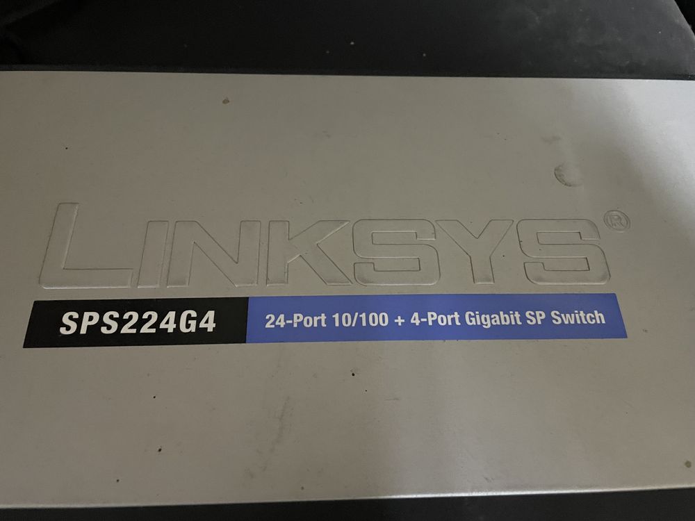 CISCO LINKSYS суитч комутатор SPS224G4