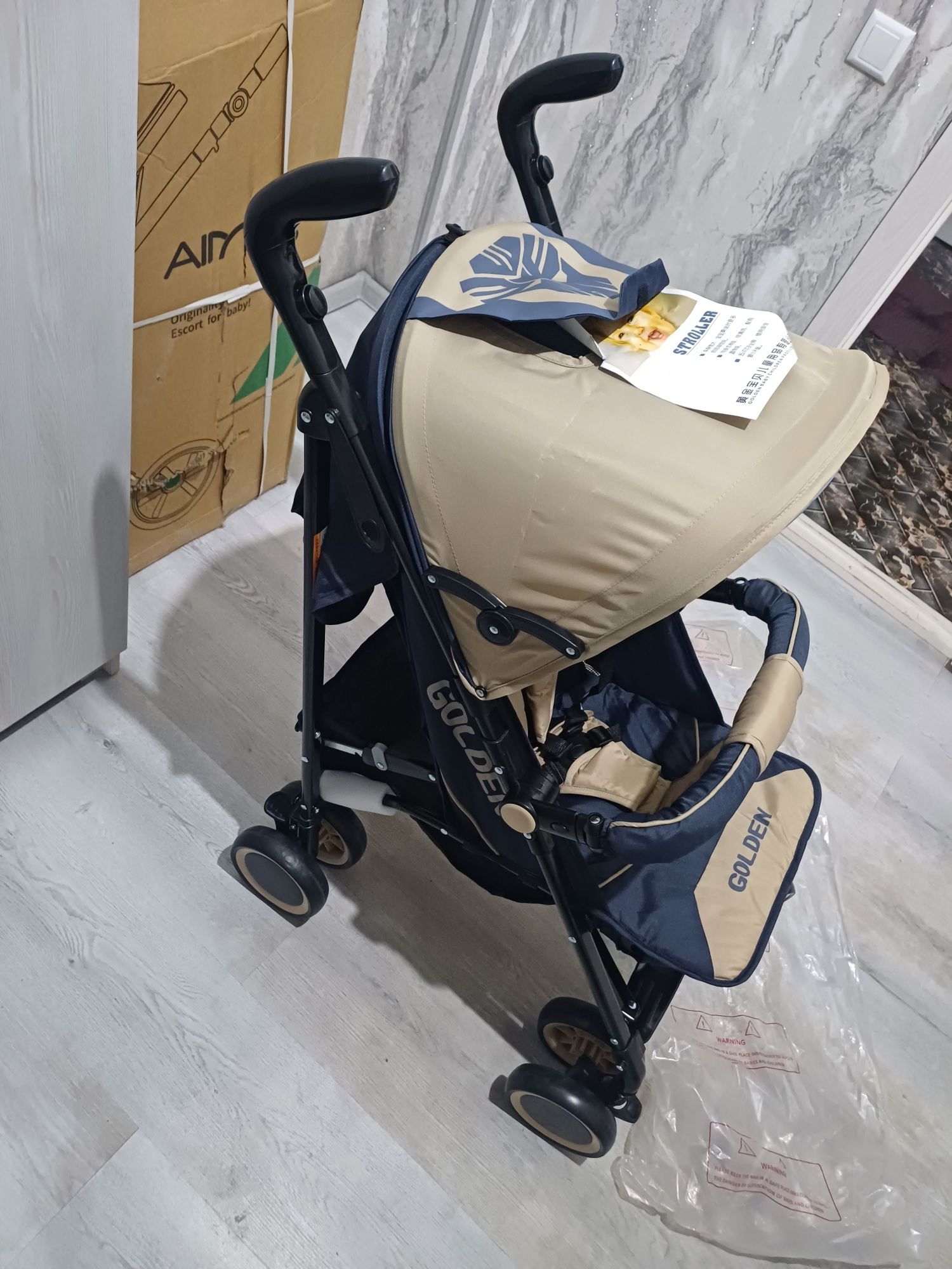 Продаётся прогулочная коляска Golden baby