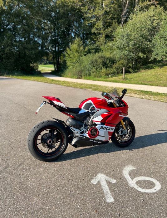 Vand sau schimb Ducati Panigale V4 S