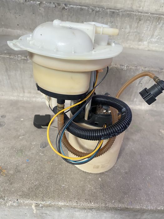 Бензонасос и маслоотделитель на Фольксваген пассат СС в хорошем состоя