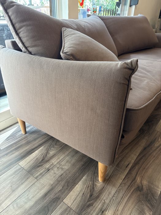 Vand canapea extensibila 3 persoane