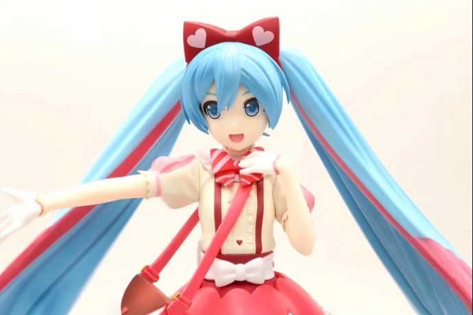 Figurina Hatsune Miku 15 cm anime heart