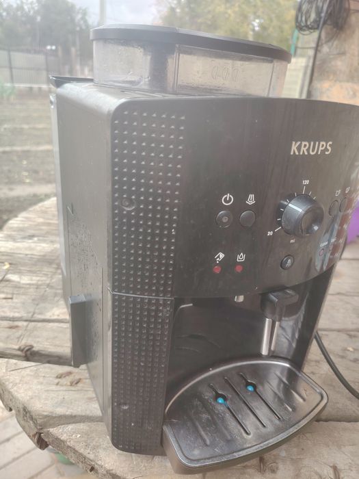 Vând aparat de cafea Krups