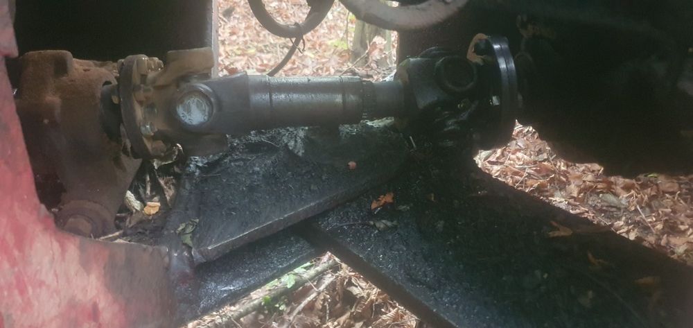 Taf 657 model frâne pe aer la mijloc pe rumenti