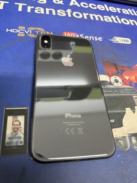 Iphone XS 64gb neverlocked