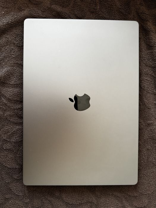 Macbook Pro M1 Pro 16Gb RAM 512 SSD 16 Inch