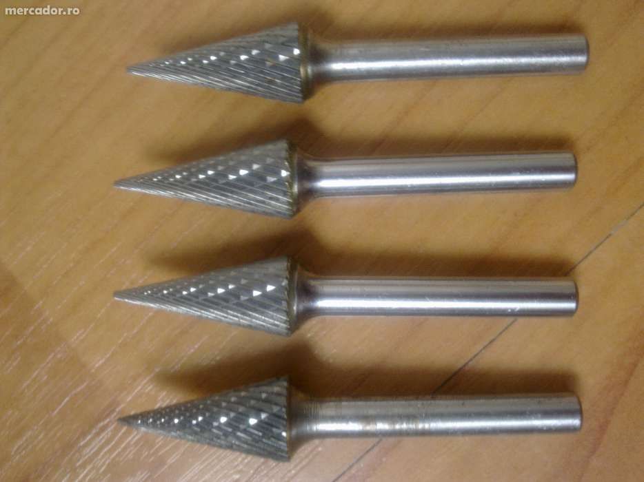 cutite strung cu placuta widia stas 6381P30