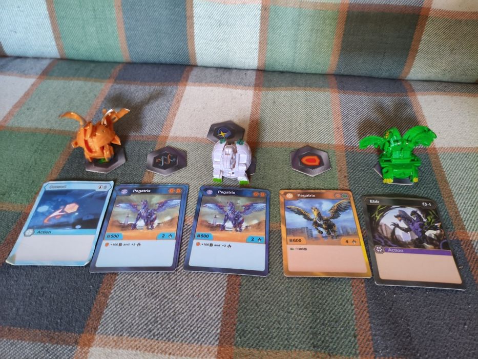 Бакуганы трансформируются 3 шт