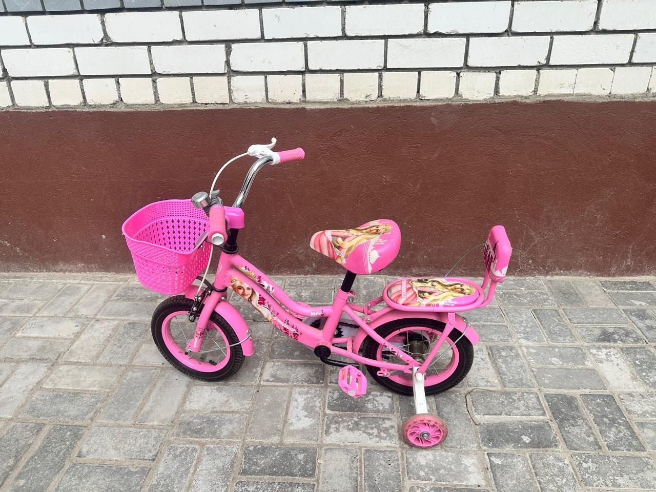 Продам детский велосипед для ребёнка 3-5 лет.