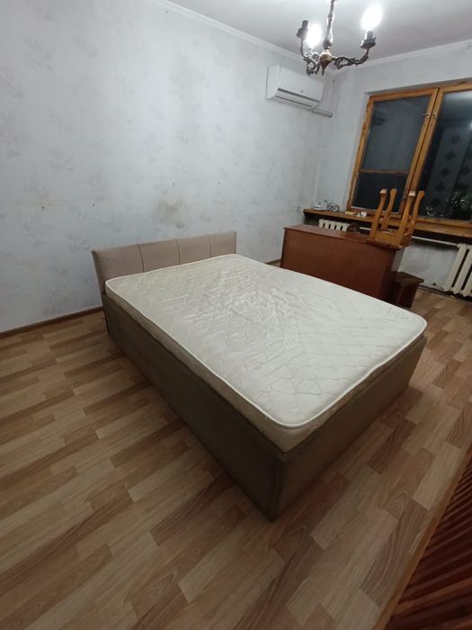 Кровать 2.0 на 1.4 продам