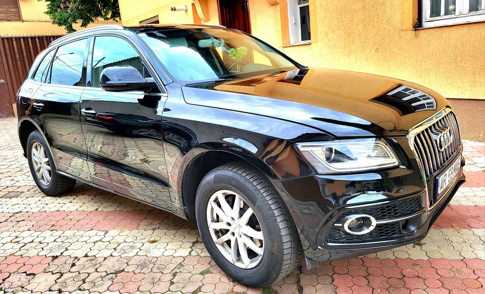 Audi Q5 quattro 4×4