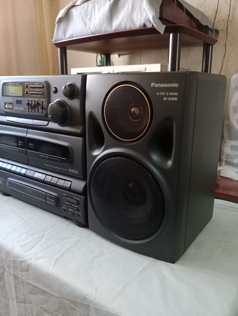 Продам магнитолу Panasonic rx-dt 670