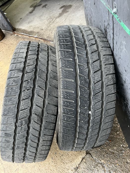 Continental 215/65 R15 C