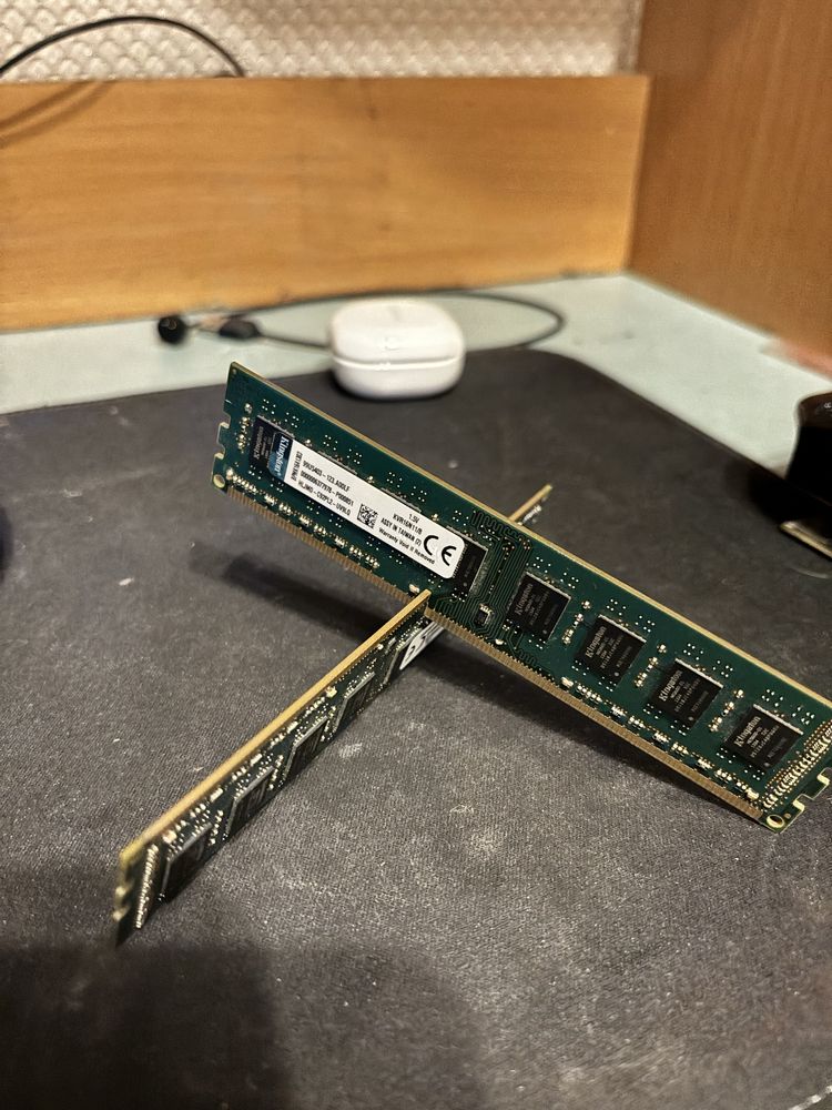 Продам оперативную память ddr3 16gb