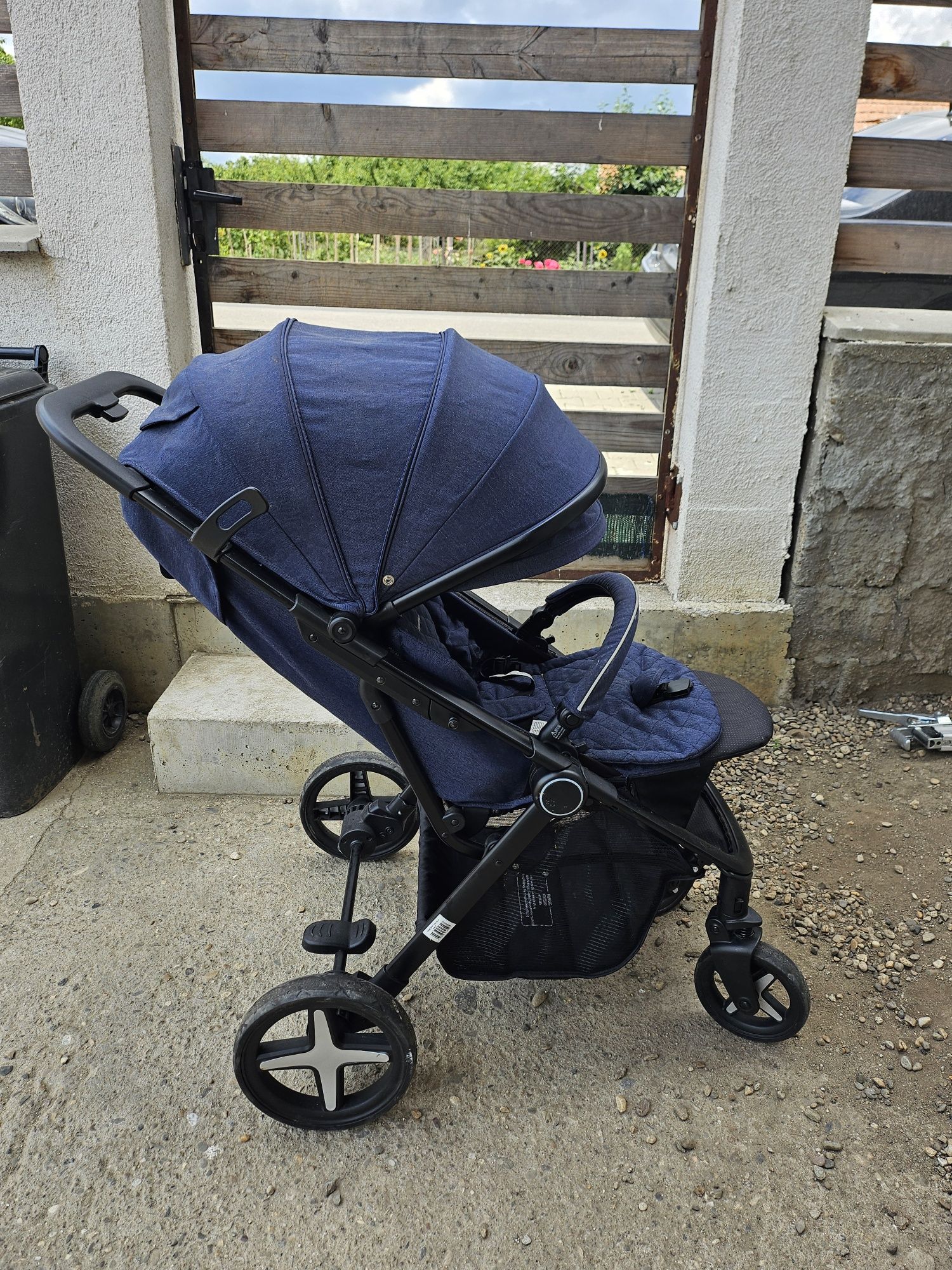 Carucior sport de vanzare