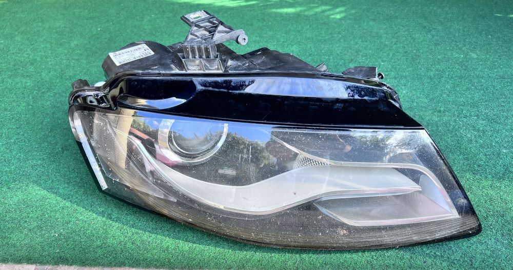 Vand faruri dreapta Audi A4 B8 led original si aftermarket