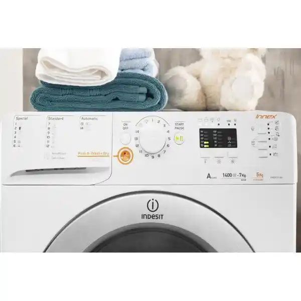 Пералня със сушилня Indesit