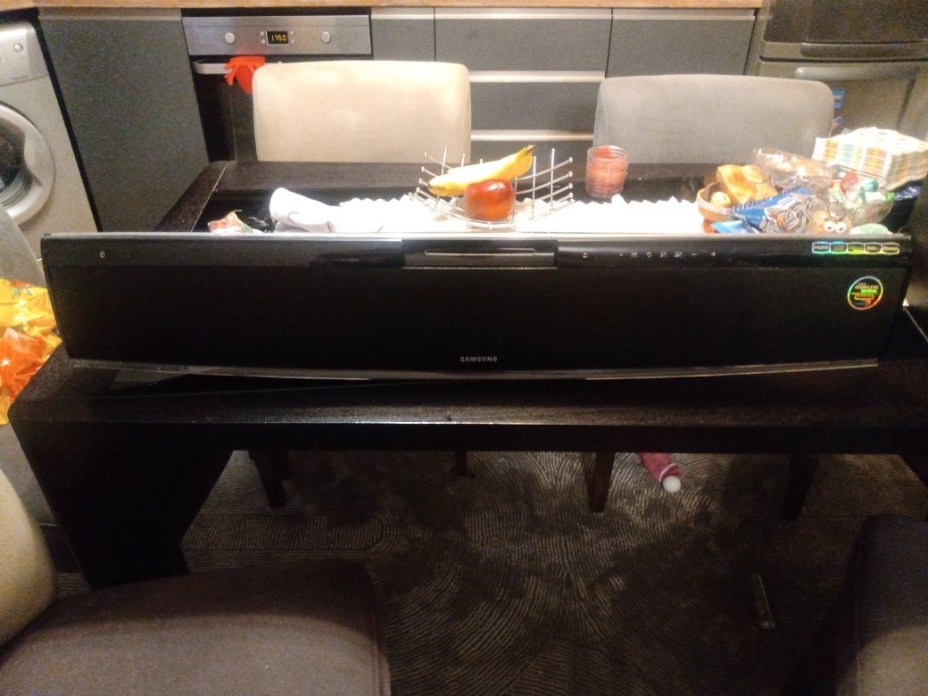Soundbar samsung ht-x810